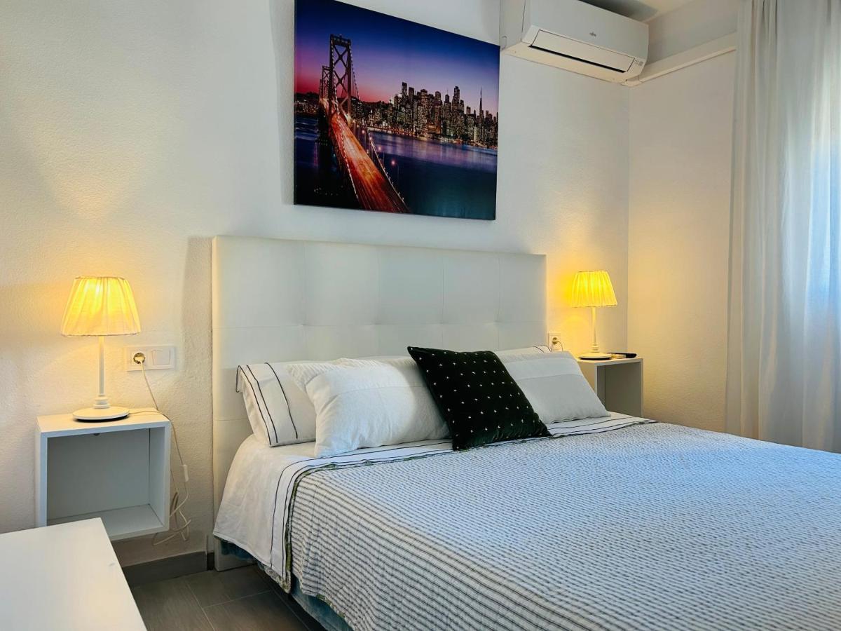 Malagueta Beach Premium มาลากา ภายนอก รูปภาพ